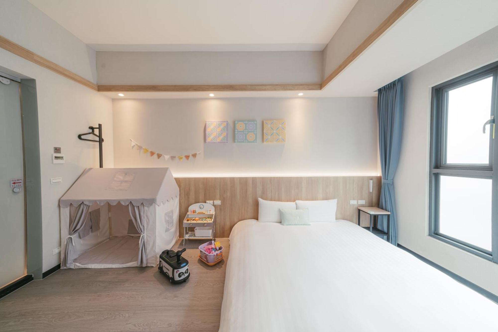 Hotel Liyaou Chiayi City Exteriör bild