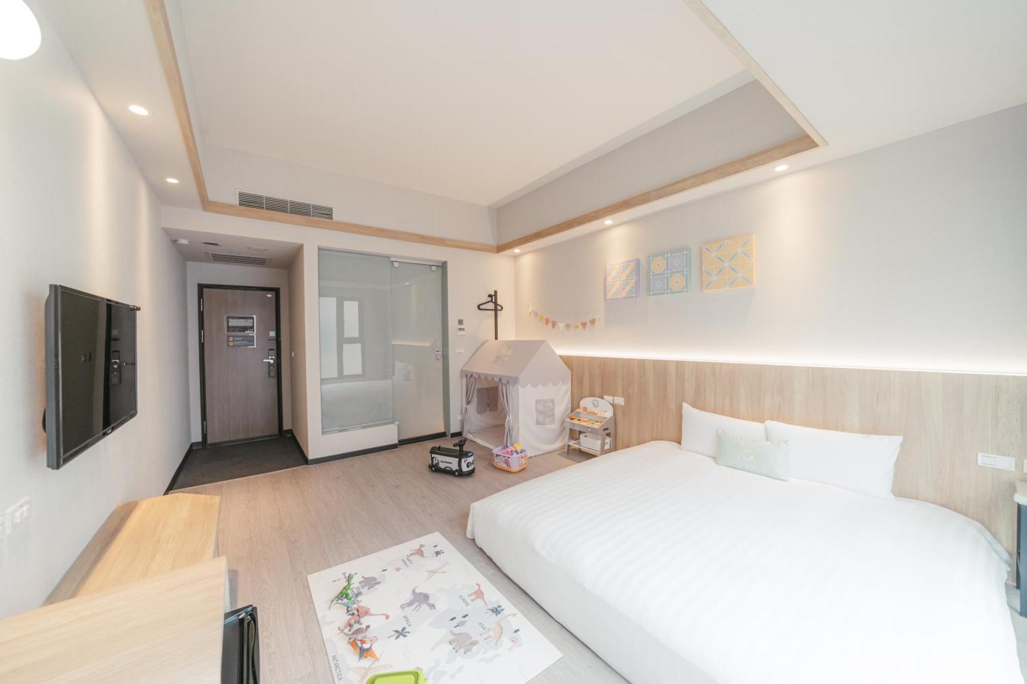 Hotel Liyaou Chiayi City Exteriör bild