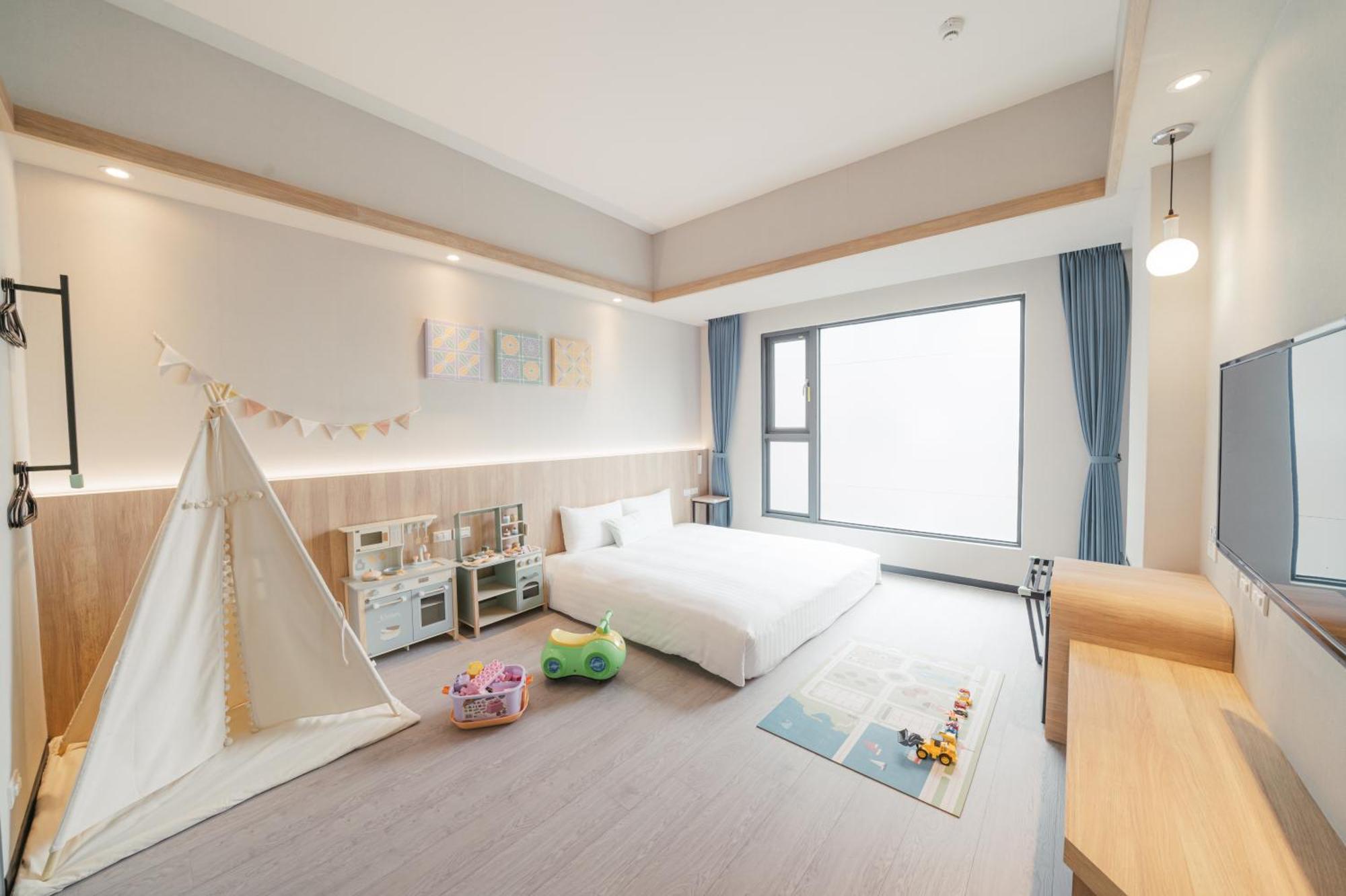 Hotel Liyaou Chiayi City Exteriör bild